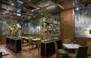 Бармен в ресторан Dom №10 на Подолі